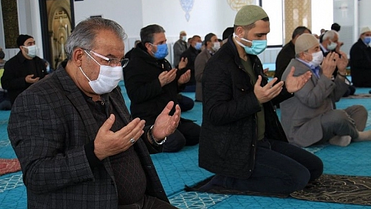 Elazığ'da şehitlerimiz ve Bakan Soylu'nun annesi için Mevlid-i Şerif okundu