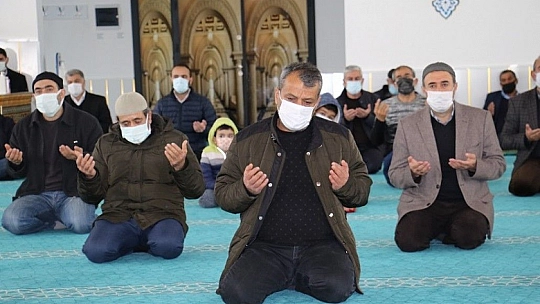 Elazığ'da şehitlerimiz ve Bakan Soylu'nun annesi için Mevlid-i Şerif okundu