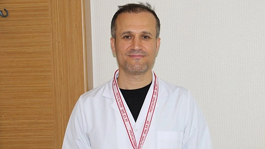 Bardağı kaldıramayınca hastaneye gitti, kolu kesilmekten son anda kurtuldu