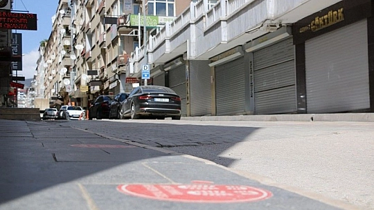 Elazığ'da kısıtlamada herkes evde, onlar görevde