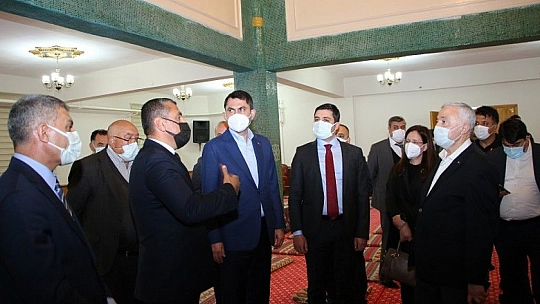 Bakan Kurum Tunceli'de temaslarda bulundu