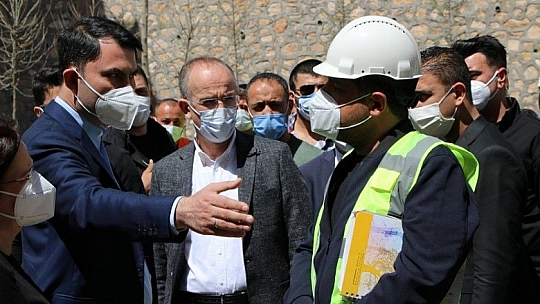 Bakan Kurum: 'Elazığ'da 23 bin konut yapıyoruz, biten konut sayısı 11 bini aştı'