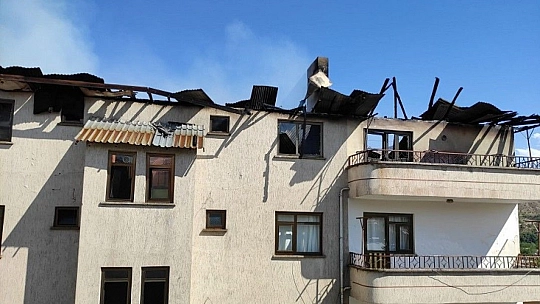 Palu'da çıkan yangın söndürüldü