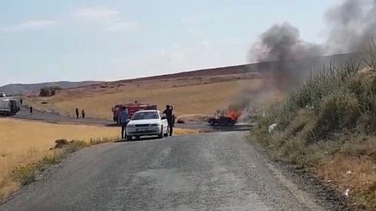 Elazığ'da ölümle biten araç yangınında 'Bombayı ben patlattım' notları dikkat çekti