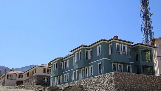 Depremin merkezi Sivrice'deki TOKİ konutlarında sona gelindi