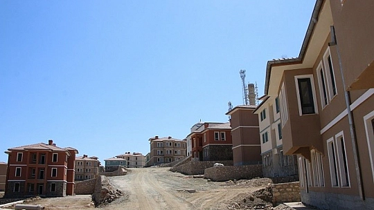 Depremin merkezi Sivrice'deki TOKİ konutlarında sona gelindi