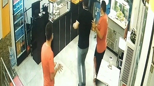 Elazığ'da bıçaklı saldırı