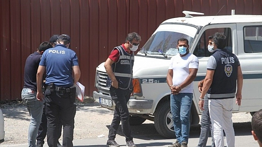 Elazığ'da polis ekipleri hırsızlara göz açtırmıyor: