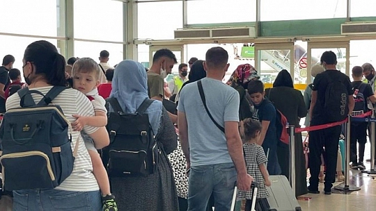 THY'nin Anadolu'dan yaptığı seferlerdeki gecikmeler aktarmalı yolcuları zora sokuyor