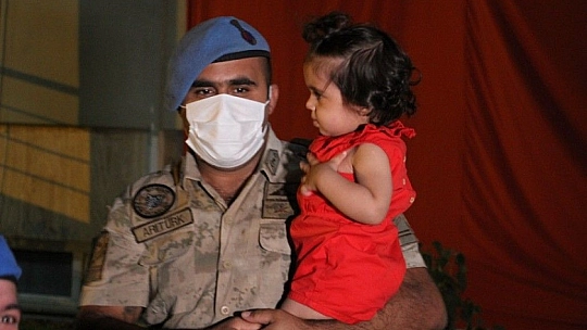 Afrin'den dönen kahraman JÖH'çüler vatanlarına ve sevdiklerine kavuşmanın mutluluğunu yaşadı