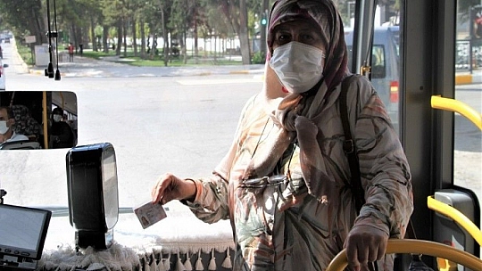 Elazığ Belediyesinden şehit yakınları ve gazileri onurlandıran uygulama
