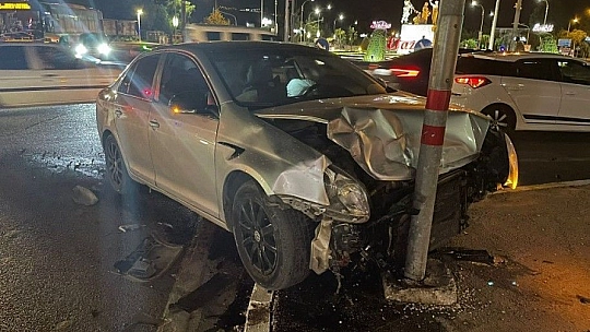 Elazığ'da zincirleme trafik kazası: 2 yaralı