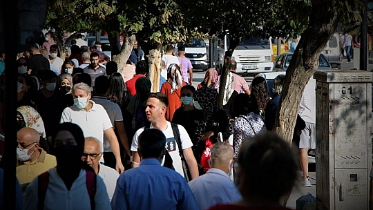 Elazığ'da Maskeyi 'Takan' Yok!