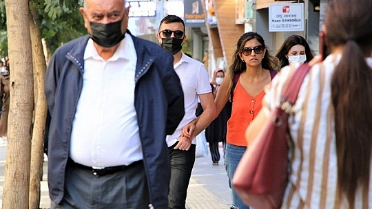 Elazığ'da Maskeyi 'Takan' Yok!