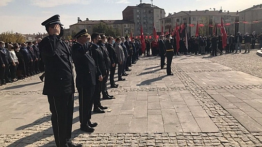 Elazığ'da Cumhuriyet Bayramı Coşkuyla Kutlandı