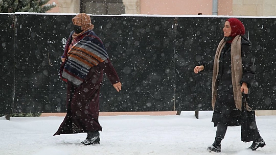 Elazığ'da Kar Sevinci