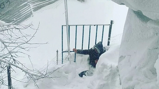 Elazığ'da 30 Haneli Köy, Kar Altında Kaldı