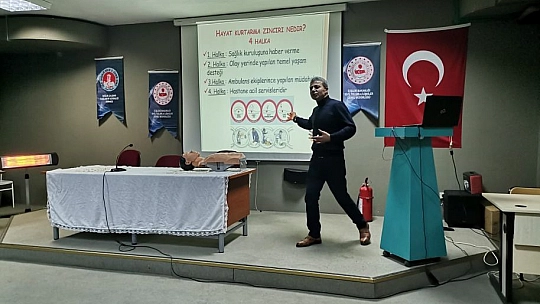 Elazığ'da Muhtarlara Eğitim Verildi