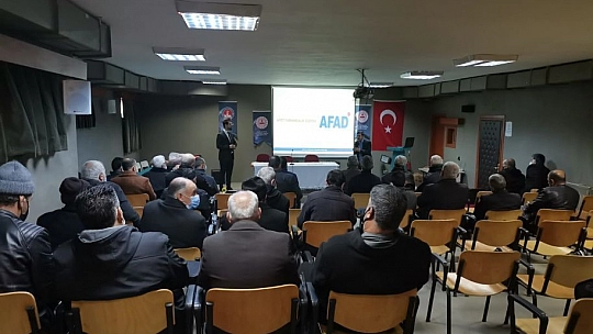 Elazığ'da Muhtarlara Eğitim Verildi