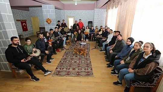 Elazığ Belediyesi Çocuk ve Gençlik Korosu Çalışmalarına Devam Ediyor