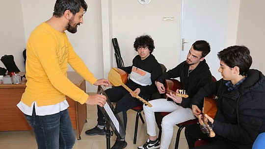 Elazığ Belediyesi Çocuk ve Gençlik Korosu Çalışmalarına Devam Ediyor
