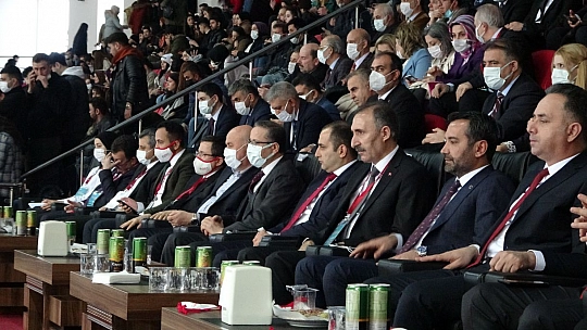 Güneydoğu Kariyer Fuarı'na Binlerce Öğrenci Akın Etti