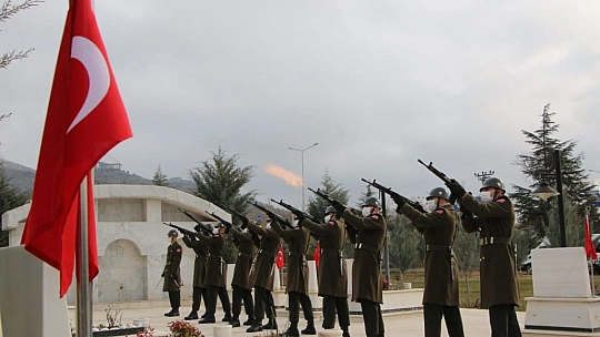 Elazığ'da Çanakkale Zaferi Ve Şehitleri Anma Günü Töreni