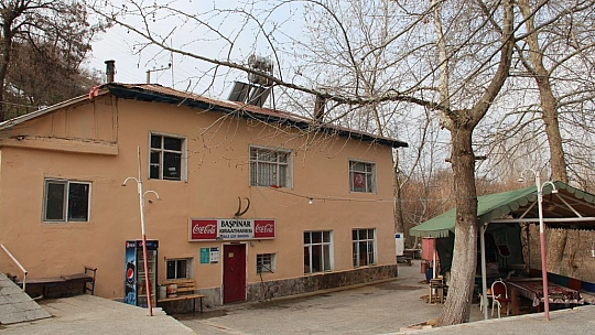 Bu Kahveye Oyun Oynamaya Değil Uyumaya Geliyorlar