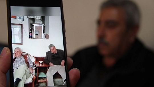 Bu Kahveye Oyun Oynamaya Değil Uyumaya Geliyorlar