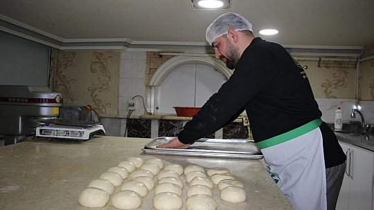 Elazığ'da Ramazan Ayının Vazgeçilmezi: 'Nohut Ekmeği'