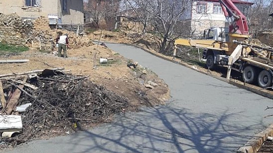 Engelli Vatandaş İçin Beton Yol Yapıldı
