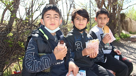 'Kantinbüs' Kantini Bulunmayan Köy Okulları İçin Yollarda