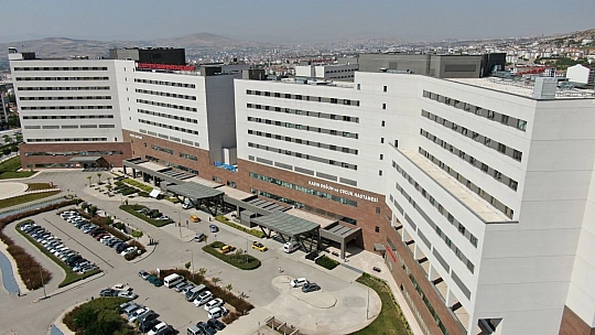 Covid-19 Hastası Sıfırlanan Fethi Sekin Şehir Hastanesi'nde, Poliklinik Hizmeti Başlıyor