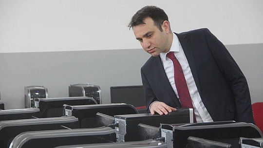 Elazığ'da depremin etkileri sıfıra indiriliyor