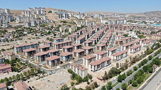 Elazığ'da TOKİ Mutluluğu