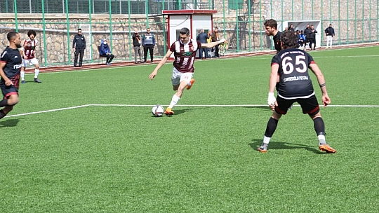 40. dakikada sahadan çekildiler