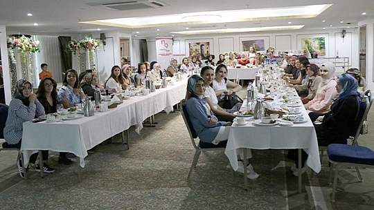 Necla Bak Beauty Center 4. Yılını Kutladı