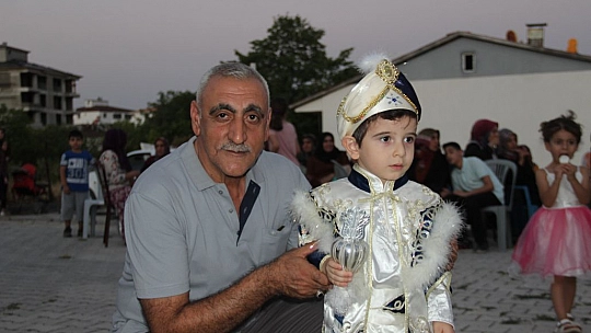 Hicret Mahallesi'nde Sünnet Şöleni Düzenlendi