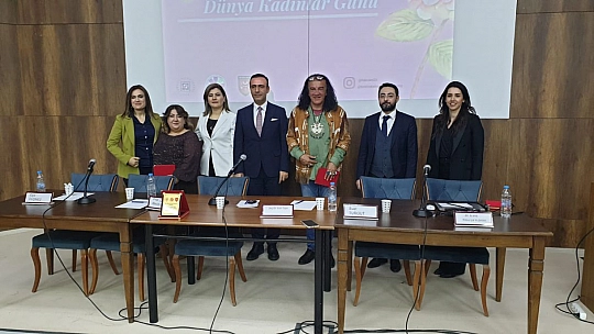 Kadın Temalı Panel Düzenlendi