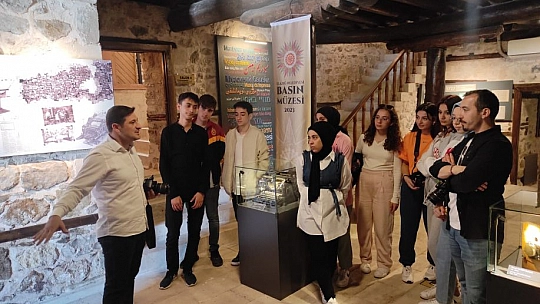 İletişim Lisesinden Basın Müzesine Ziyaret