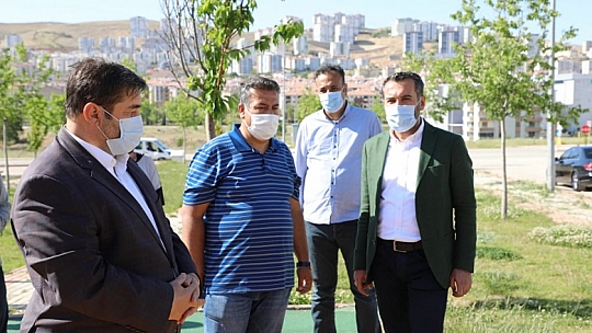 Başkan Şerifoğulları, Park ve Yeşil Alanları İnceledi