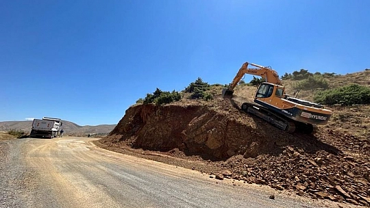 Elazığ İl Özel İdaresi Bayramda da Çalışmalarını Devam Ettirdi