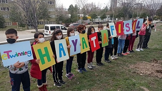 'Hayata Fısılda' e-Twinning projesi gerçekleştirildi