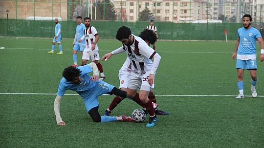 Fırat Üniversitesi, liderliğe yükseldi!