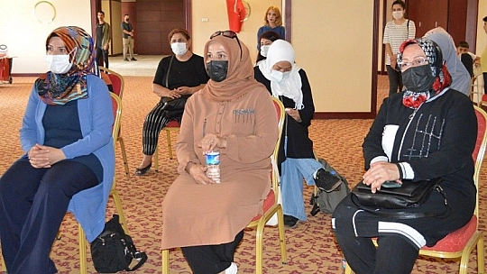 Elazığ'dan afet bölgelerine yardım