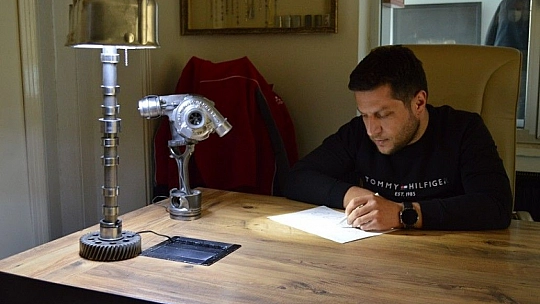 Güleç'in atık parçalarla yaptıklarına çok şaşıracaksınız!