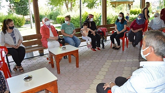 Ayşe Yırık, Yıldızbağları mahallesi sakinleri ile bir araya geldi