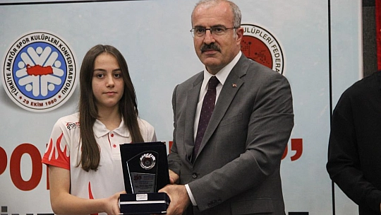 Yılın Spor En'leri Ödül Programı