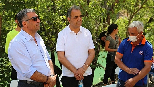 Milletvekili Erol, yangın bölgesini ziyaret etti