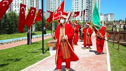 Elazığ Belediyesi Bünyesindeki Sporculardan '19 Mayıs' Etkinliği